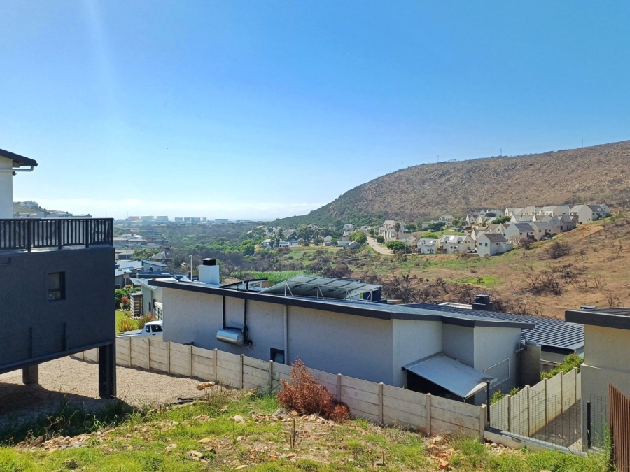 2 Bedroom Property for Sale in Island View Western Cape